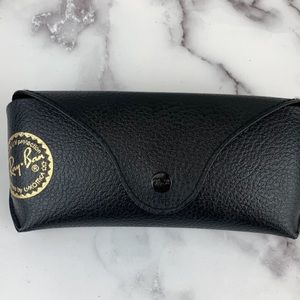 Soft shell authentic ray ban case